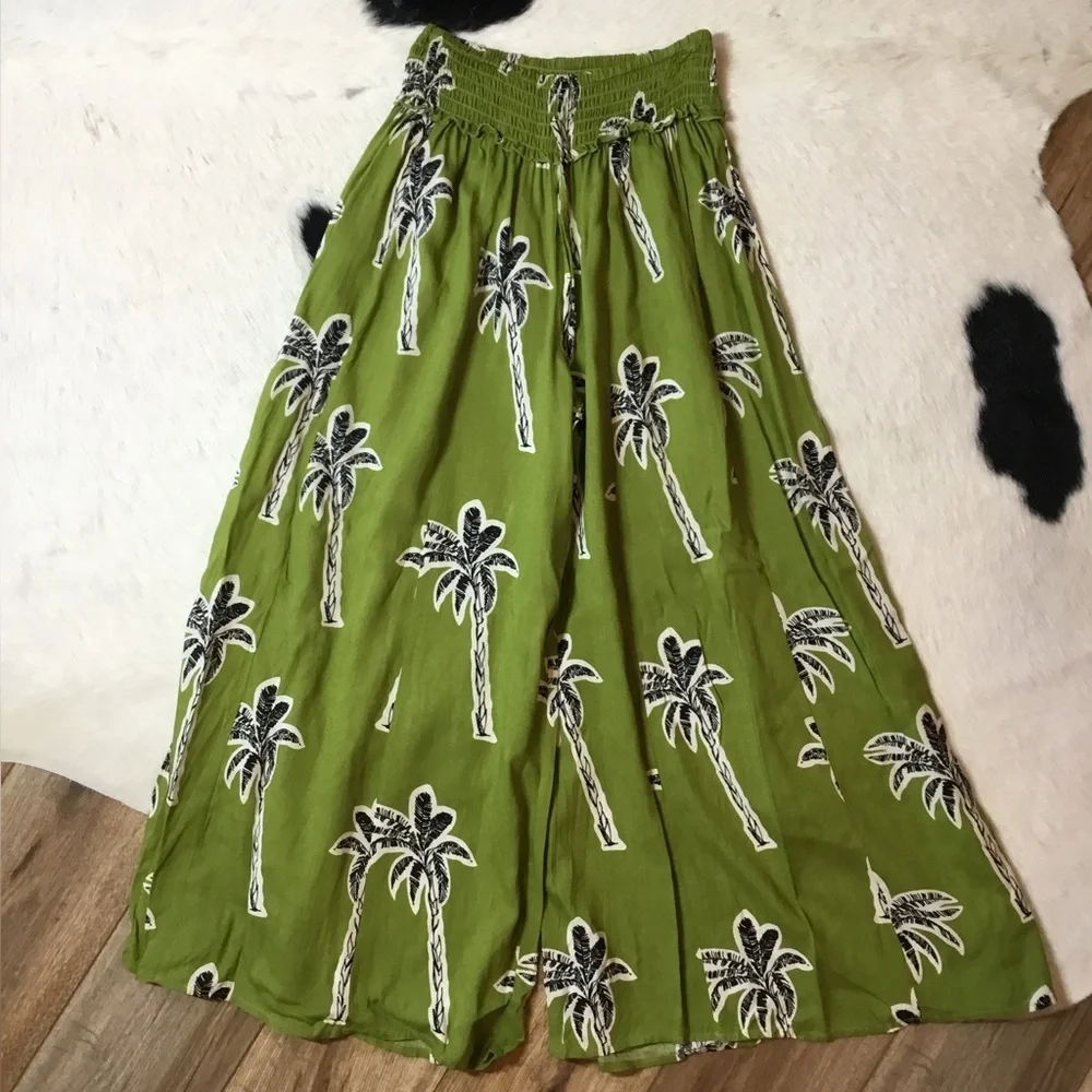 True Destinations Resort Wear Flare/Wide Leg Pants - Picture 3 of 6